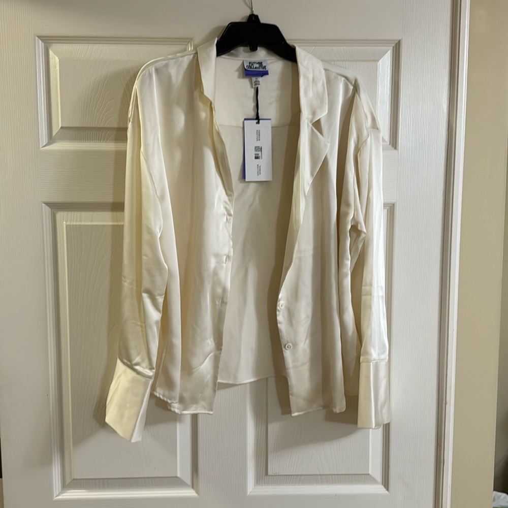 Target FUTURE collective Kahlana Barfield Brown cream blouse.